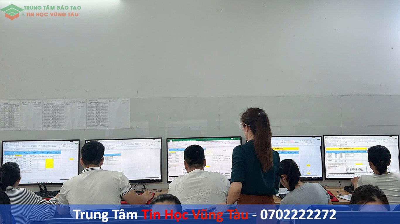 Học tin học thực hành tại vũng tàu