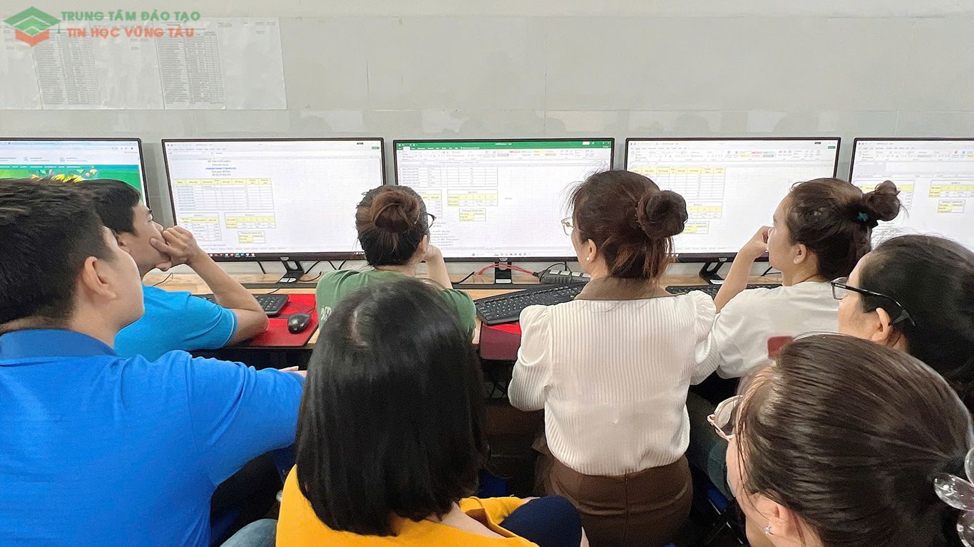 Khóa học tin học văn phòng microsoft ở vũng tàu